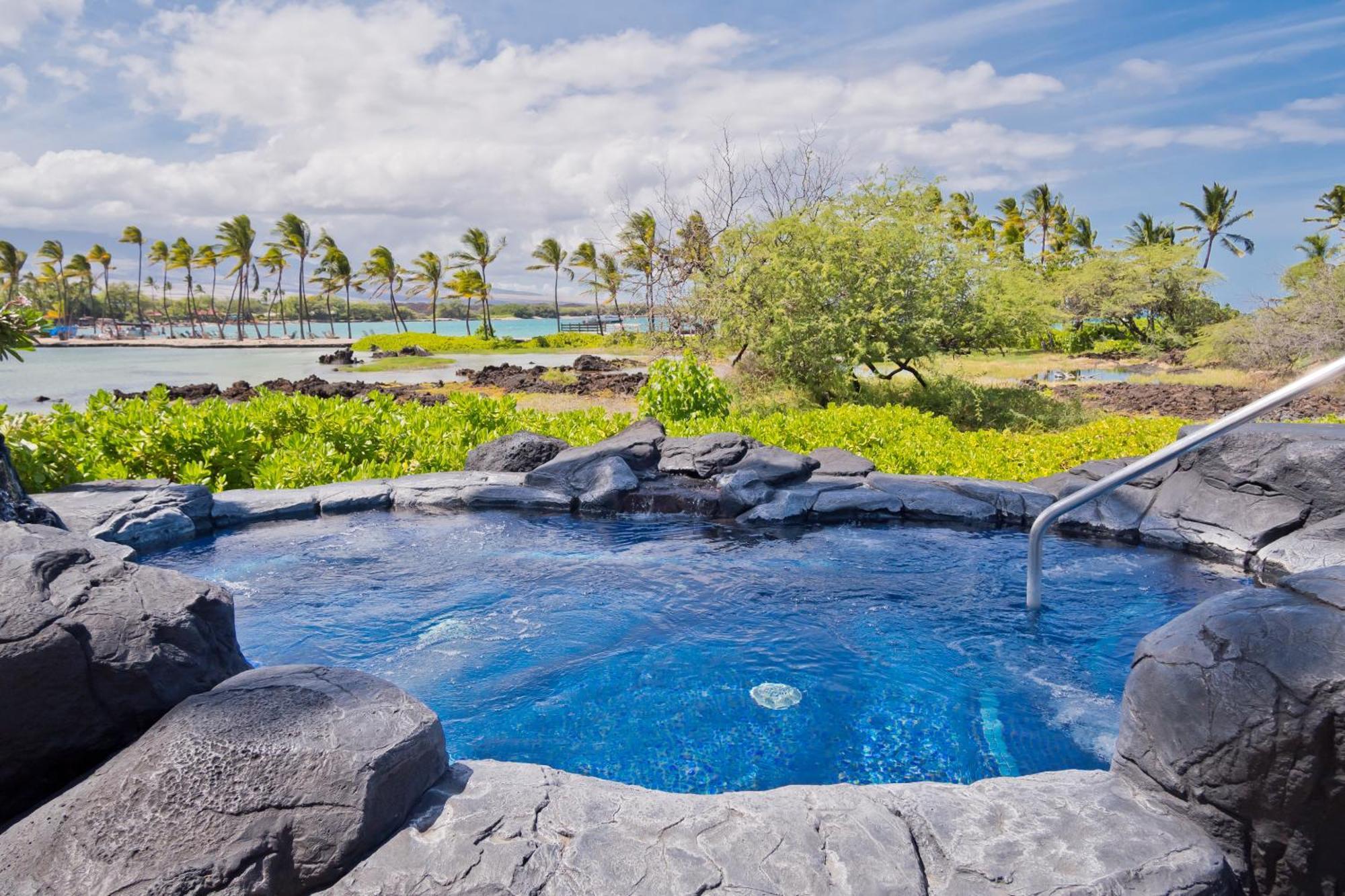 Hilton Pool Pass Included, Kolea - Luxe 2Br Villa Steps To Beach Pool Hottub Gym 와이콜로아 빌리지 외부 사진